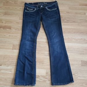 Antique rivet jeans